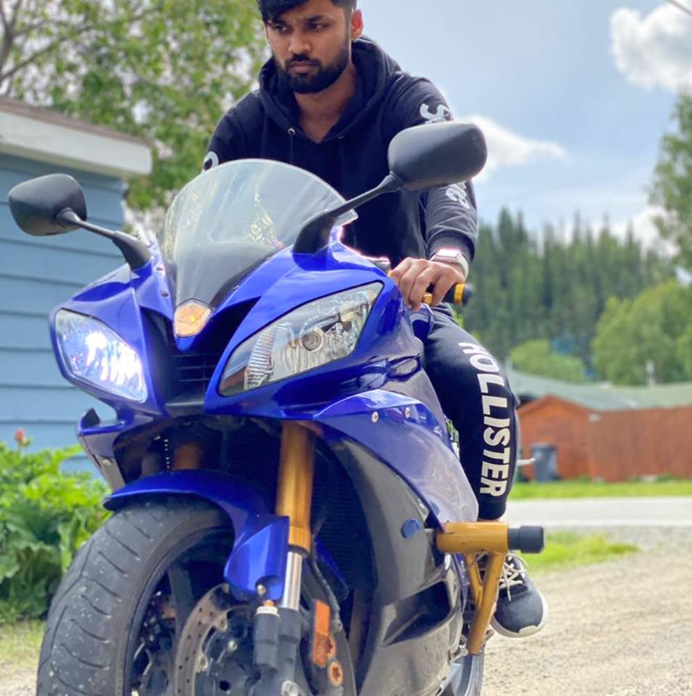 Meet your Posher, Obaid